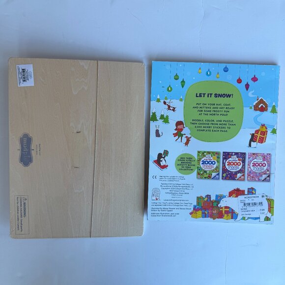 Mud Pie Santa Puzzle & 2000 Christmas Sticker Book Ages 3+ - Picture 2 of 9